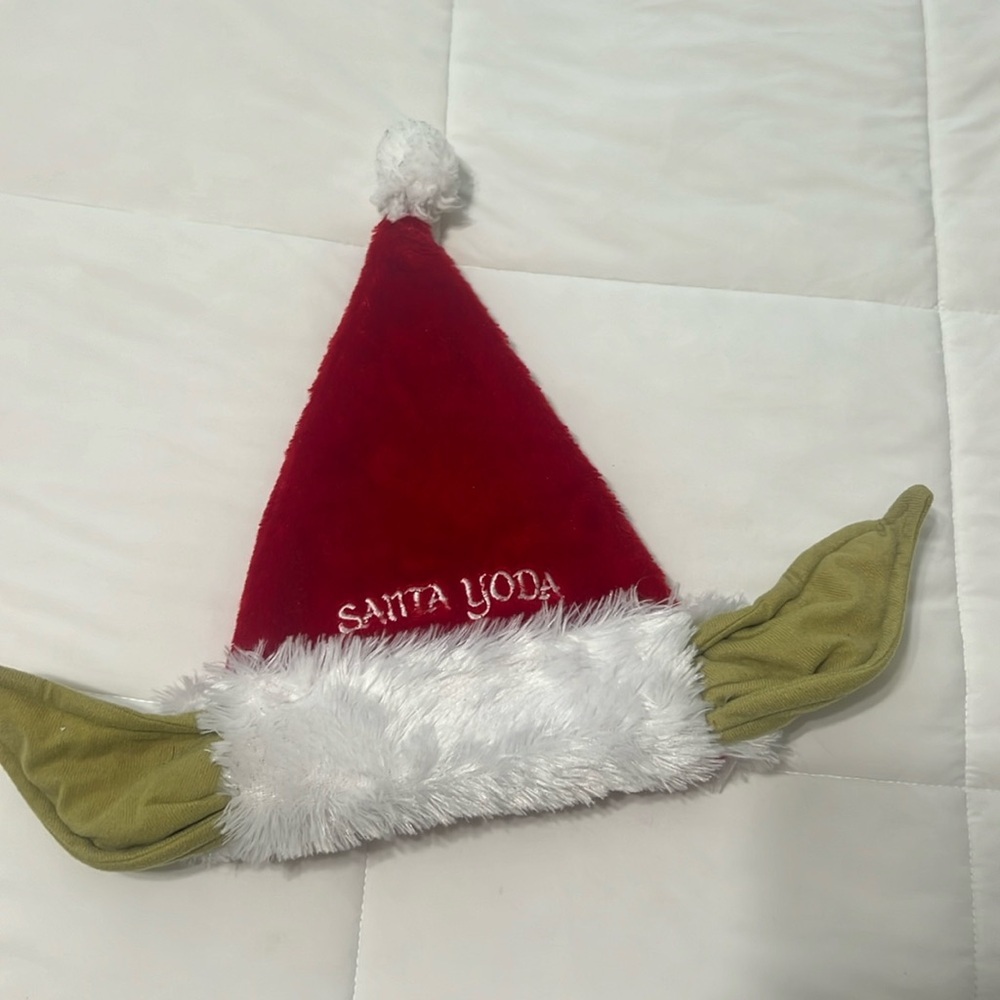 Star Wars Yoda Santa Hat with Bendable Ears